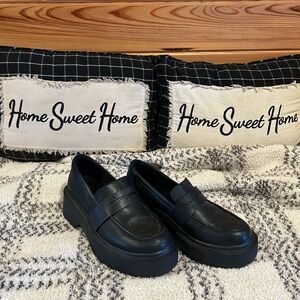 Women’s platform loafers